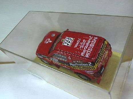 Mitsubishi Pajero 2001 - Miniature Jutta Kleinschmidt Paris Dakar N205