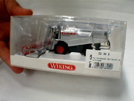 MOISSONEUSE BATTEUSE HO GRIS