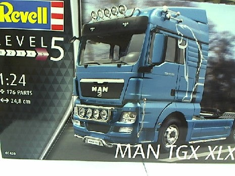 MAN TGX XLX 1/24