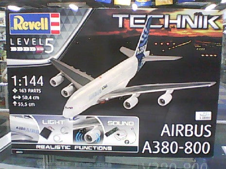 AIRBUS A380-800 1/144