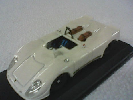 PORSCHE 908/2 BLANC FLUNDER 1/43