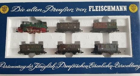 COFFRET LOCOMOTIVE ET 5 WAGON N