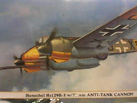 HENSCHEL HS 129B-3 AVEC 75MM ANTI TANK CANNON 1/48