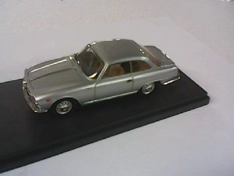 ALFA ROMEO 2000 SPRINT