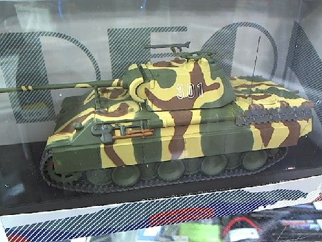 PANTHER V#301 BELGIQUE ARDENNES 1944 1/43