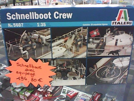SCHNELLBOOT CREW1/35