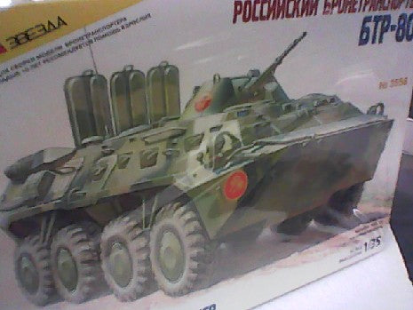 Maquette BTR 80 1/35 ZVEZDA - Véhicule Militaire Détail Élevé