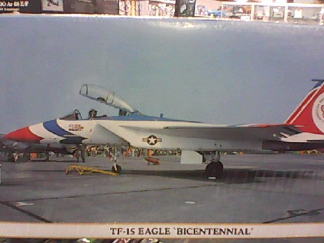 TF-15 EAGLE BICENTENNIAL 1/72