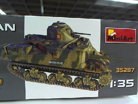 AUTRALIAN M3 LEE WITH INTERIOR KIT 1/35