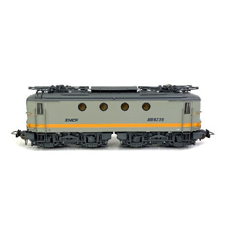 LOCO ELECTRIQUE BB 8100 SNCF IV HO
