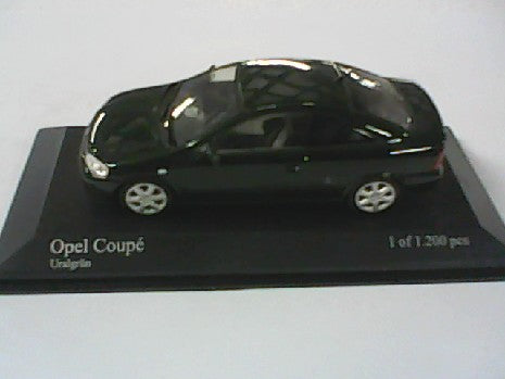 OPEL COUPE 2000 VERT