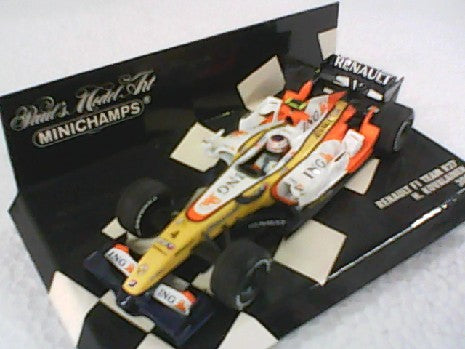 RENAULT F1 R27 KOVALAINEN
