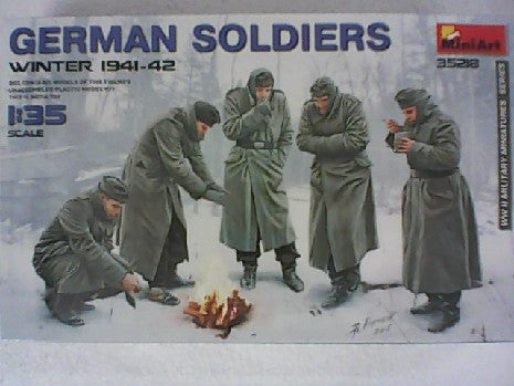 GERMAN SOLDIERS WINTER 1941-42 1/35