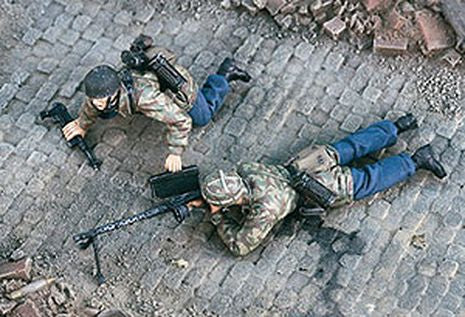 PARAS ALLEMANDS MG 1/35