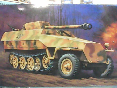 SD.KFZ 251/22 AUSF.D PAKWAGEN  1/72