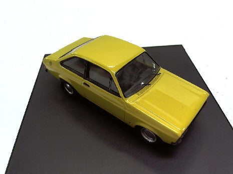 Maquette Ford Escort MK II Popular 1/24 - Trofeu