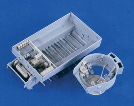 TRAPPE TIGRE IE Drag6253 1/35