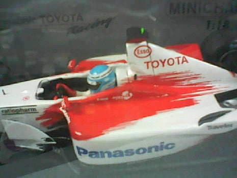 Miniature Toyota M.SAMO 1/43 - Minichamps