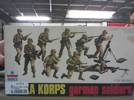 AFRICA KORPS GERMAN SOLDIERS 1/72