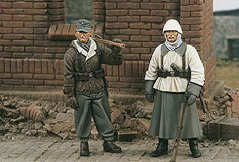 FRONT SUR EST x 2 1/35