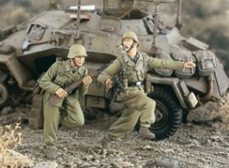 AFRICA KORPS COURANT X 2 1/35