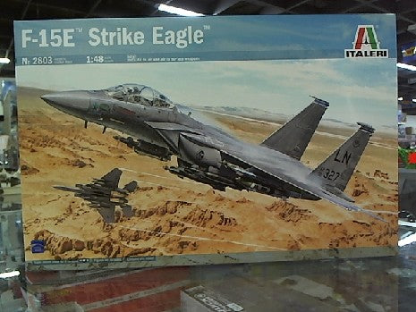 F-15E STRIKE EAGLE 1/48