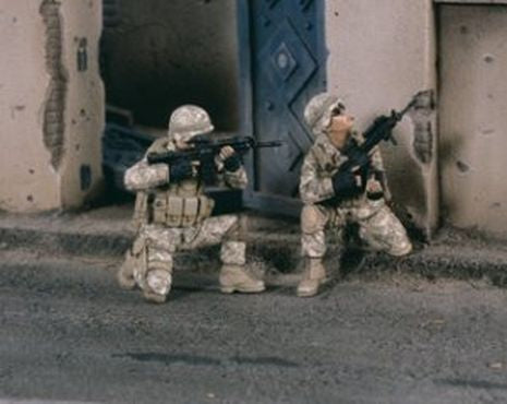 INSURGES US IRAQ 2 Fig. 1/35