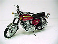 HONDA CB750 1968 ROUGE METAL 1/6