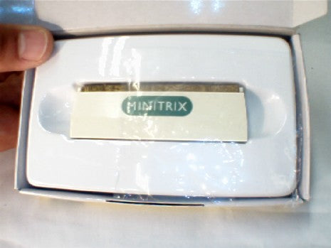 BROSSE DE NETTOYAGE POUR ROUE DE LOCO N ET Z