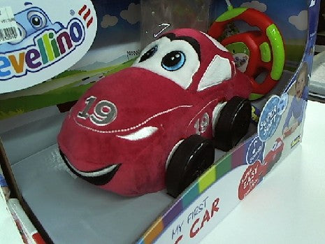 MA PREMIERE VOITURE RC JOUET