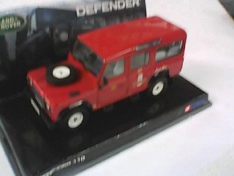 LANDROVER 110 POSTBUS ROYAL MAIL EDITION LIMITEE 1/43 ROUGE