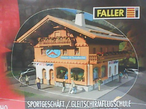 MAGASIN ARTICLES SPORT INTERSPORT HO