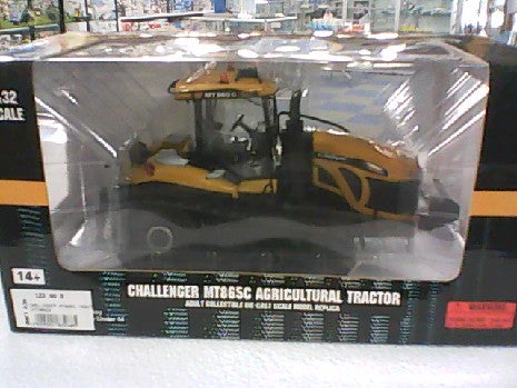 CHALLENGER MT685C TRACTEUR 1/32