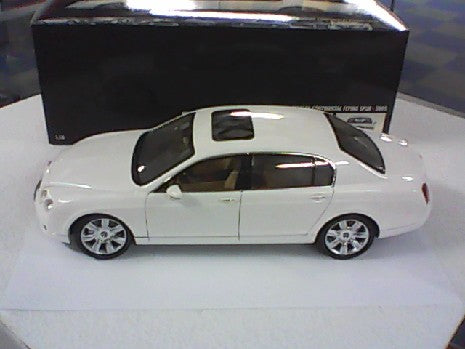 BENTLEY FLYING SPUR BLAN
