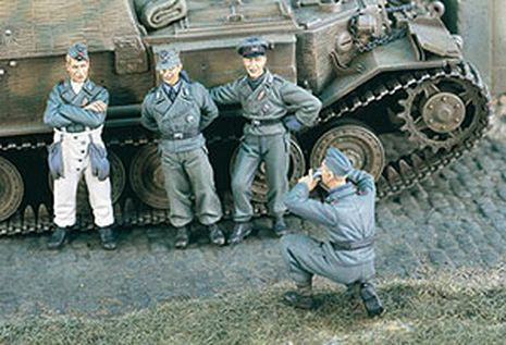 PHOTO EQUIP.TANK ALL.4 F.1/35