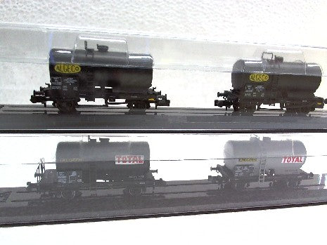 4 WAGONS CITERNES SOUDEE ACEM 29 TOTAL ET ALGECO N