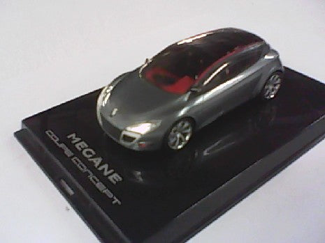 RENAULT M╔GANE COUP╔ CONCEPT - SALON DE GEN╚VE 2008 1/43