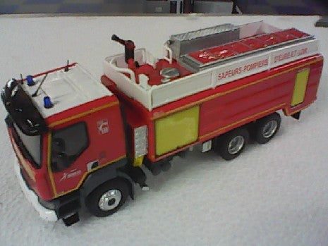 RENAULT KERAX CCGC POMPIER 1/43