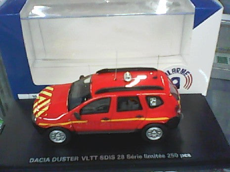 DACIA DUSTER POMPIER SDIS 28 EURE ET LOIRE 1/43