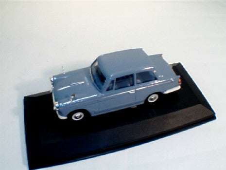 TRIUMPH HERALD SALOON BLEU