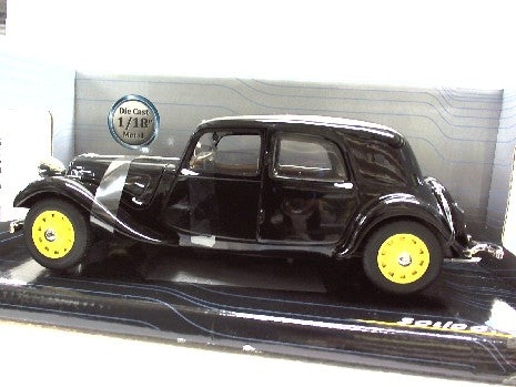 CITROEN TRACTION 11B 1938 1/18