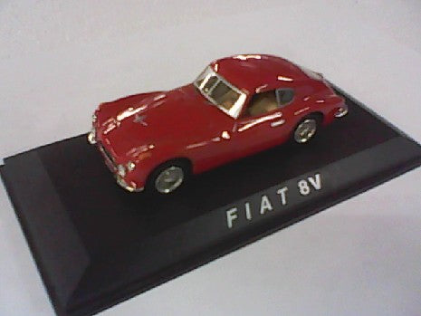 FIAT 8V ROUGE 1952 1/43
