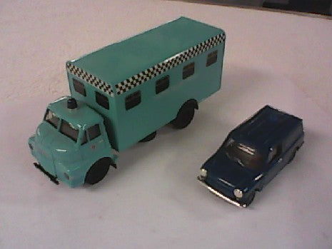 THAMES VALLET POLICE SET