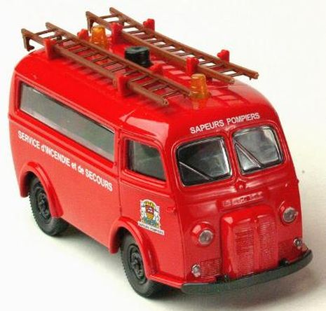 D4 A VITR╔ AVEC ECHELLLE