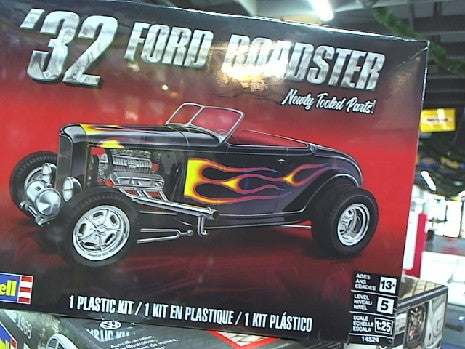 FORD ROADSTER 1932