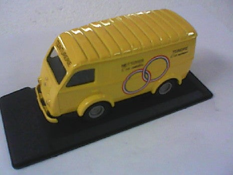 RENAULT 1000KG TEINTURERIE JAUNE