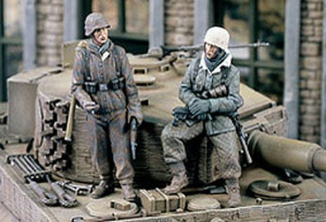CONDUCTEURS CHAR ALL.WW2 1/35