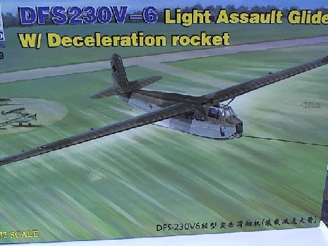 DFS 230V-6 LIGHT ASSAULT GLIDER WITH DECELERATION ROCKET 1/72