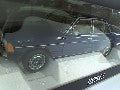 MERCEDES-BENZ 200 1982