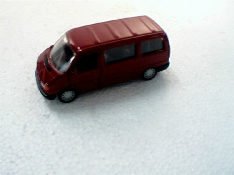 Maquette du VW Caravelle 1990 - Échelle 1/43 par Schaback